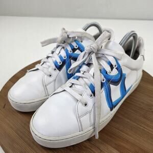 Burberry Shoes Womens Size 38.5 Leather Low Top Made in Italy Sneakers